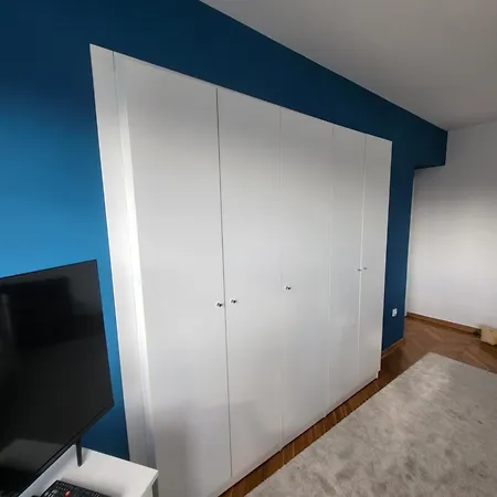 Apartamento King's Milan Gate Belgrado